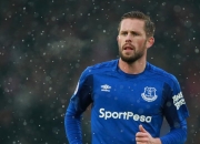 爱游戏大厅-快船一波流击溃骑士，东契奇无解单打诠释超巨本色