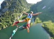 爱游戏世界杯2026-2026世界杯焦点战，老鹰逆转吉林队，一场跨越时空的体育寓言