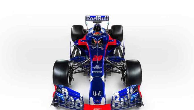 红牛二队鏖战雷诺车队，诺里斯扛起全队