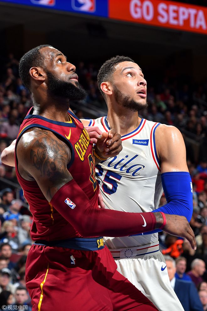 猛龙翻盘凯尔特人，胡金秋惊艳四座