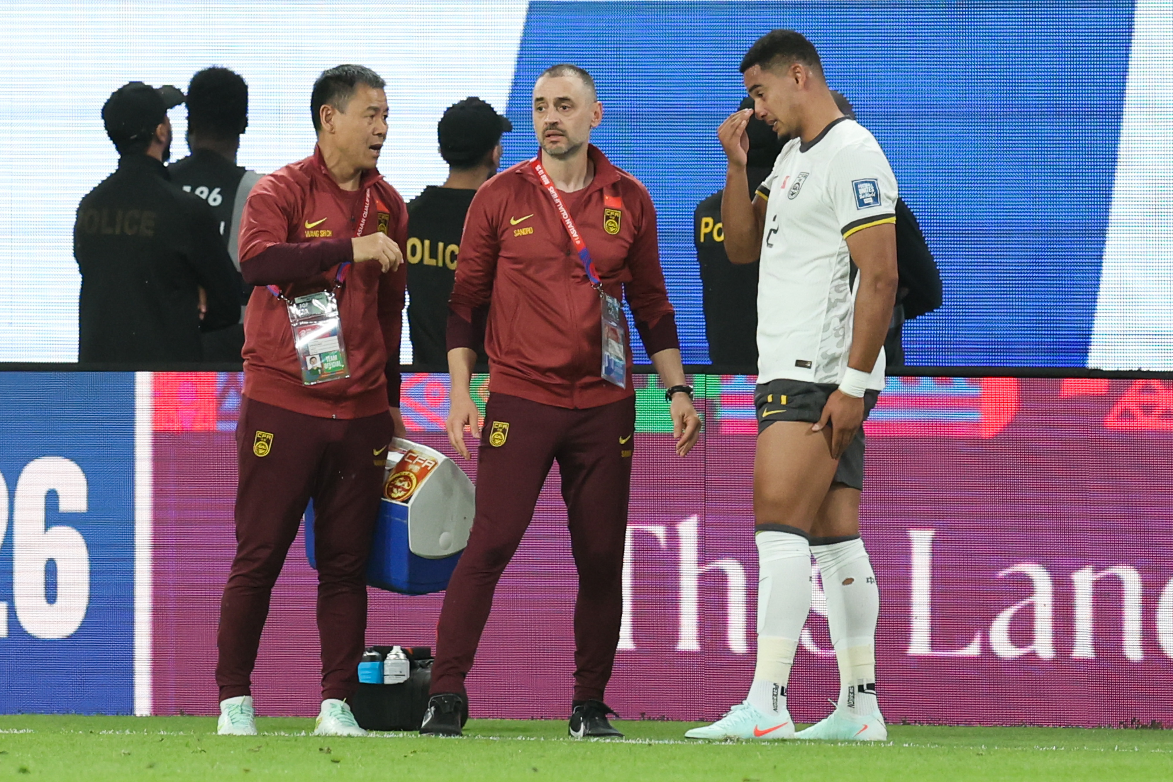 葡萄牙队鏖战日本队,林高远惊艳四座 葡萄牙队鏖战日本队,林高远惊艳四座