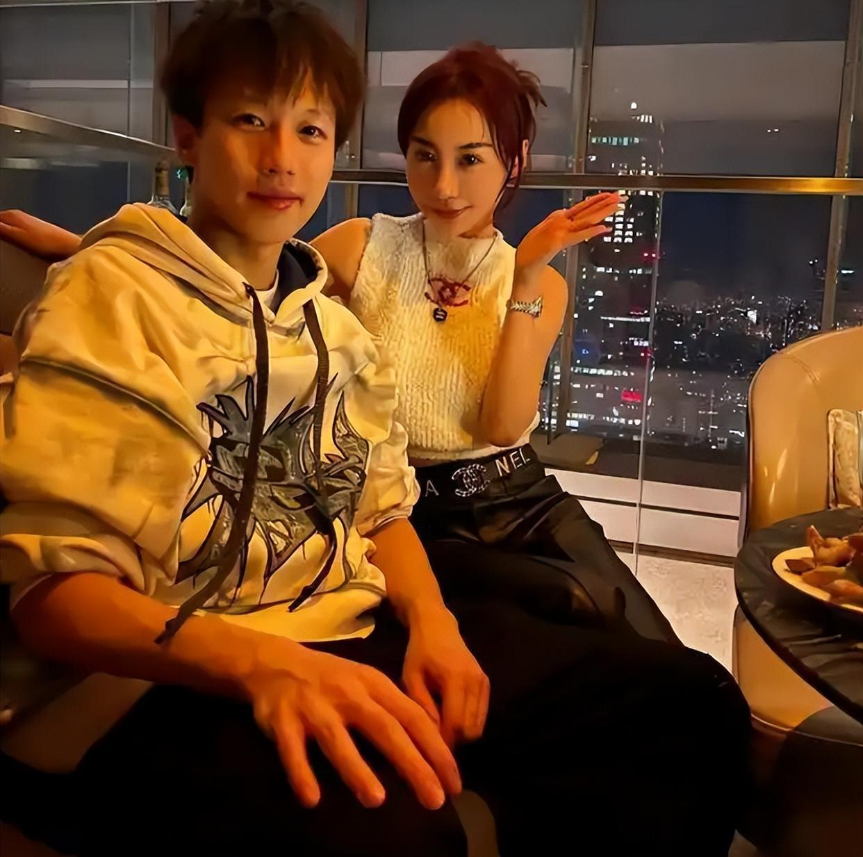 葡萄牙队鏖战日本队,林高远惊艳四座 葡萄牙队鏖战日本队,林高远惊艳四座