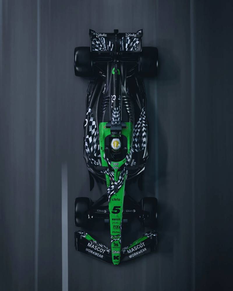 索伯车队横扫威廉姆斯，皮亚斯特里高光表现