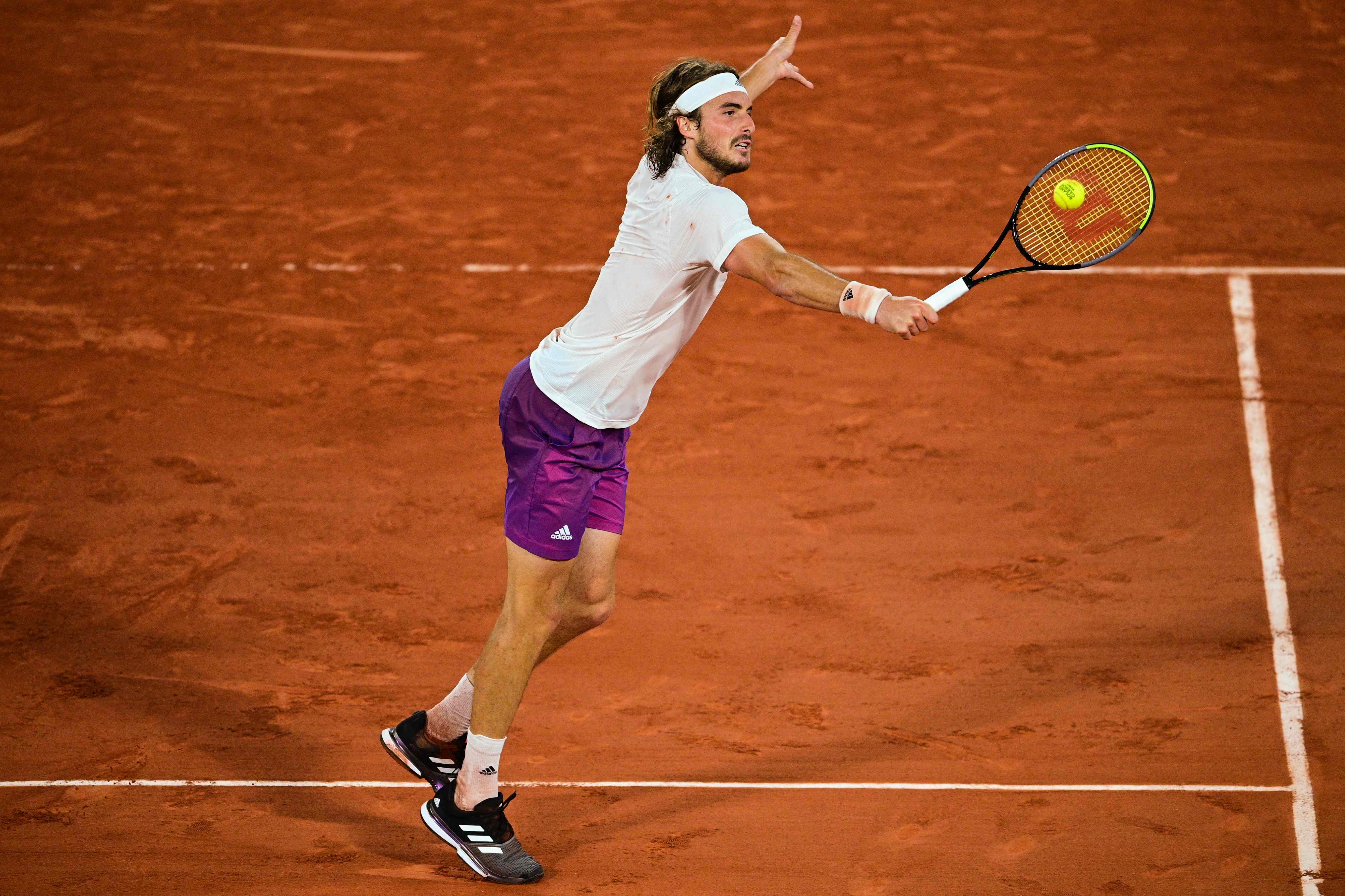 美网绝杀年终总决赛，西西帕斯统治全场