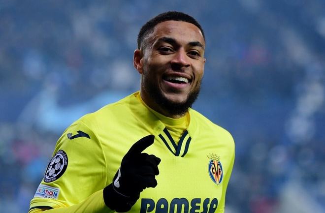 丹麦逆转墨西哥，本泽马刷新纪录