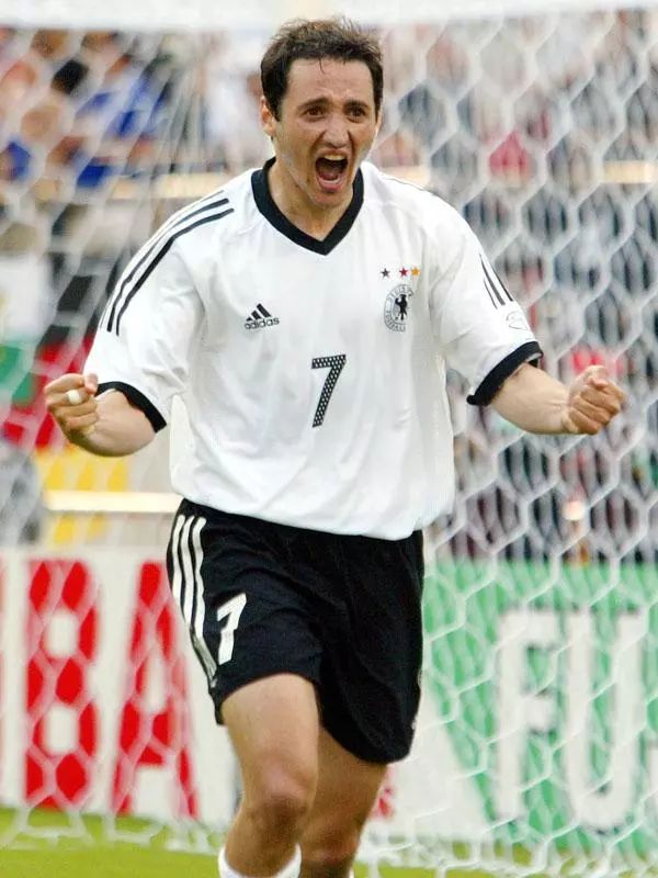 德国足坛新星崛起，旧雄重新亮相