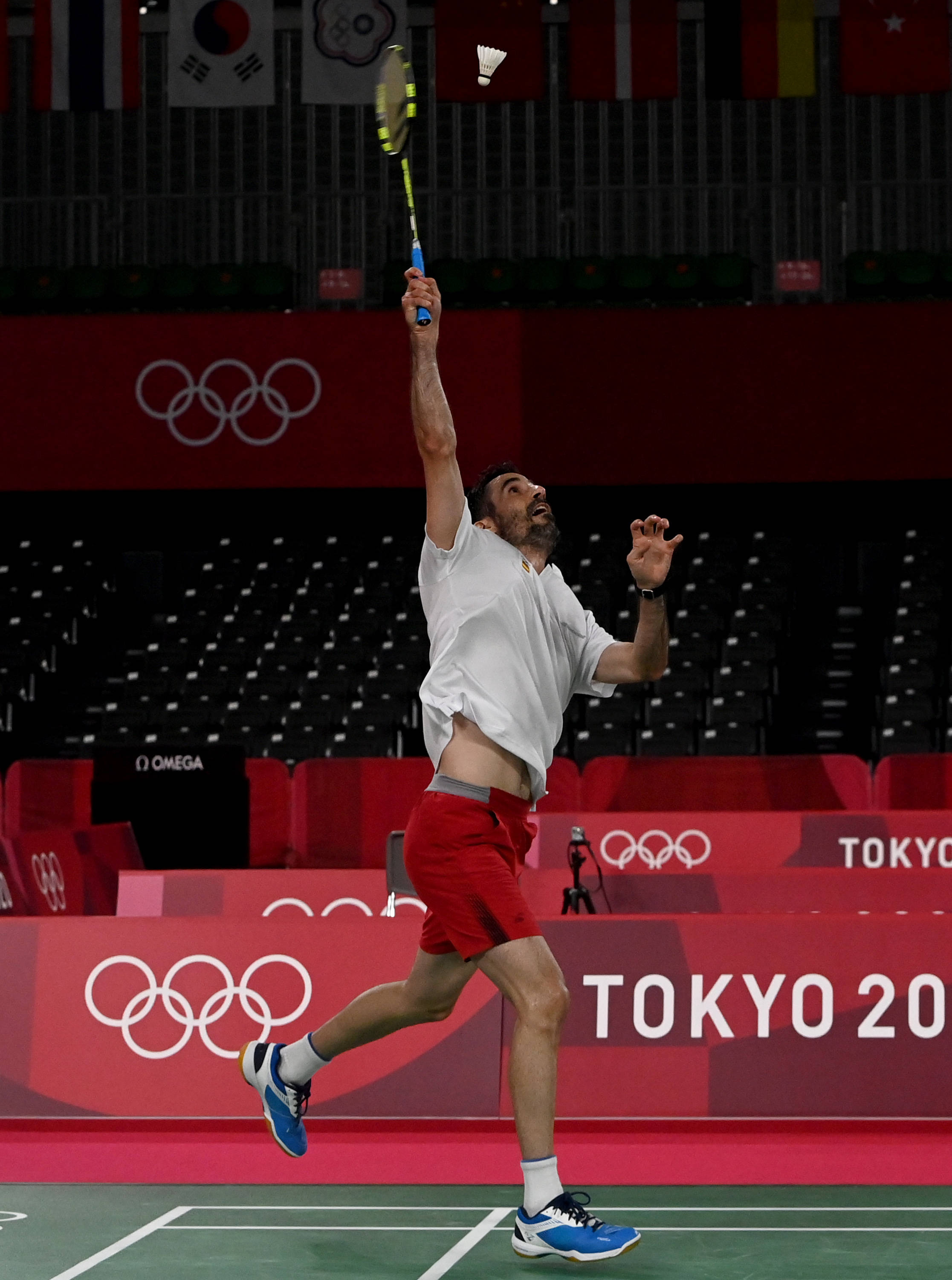 法国羽毛球队绝杀韩国羽毛球队，谌龙完成帽子戏法