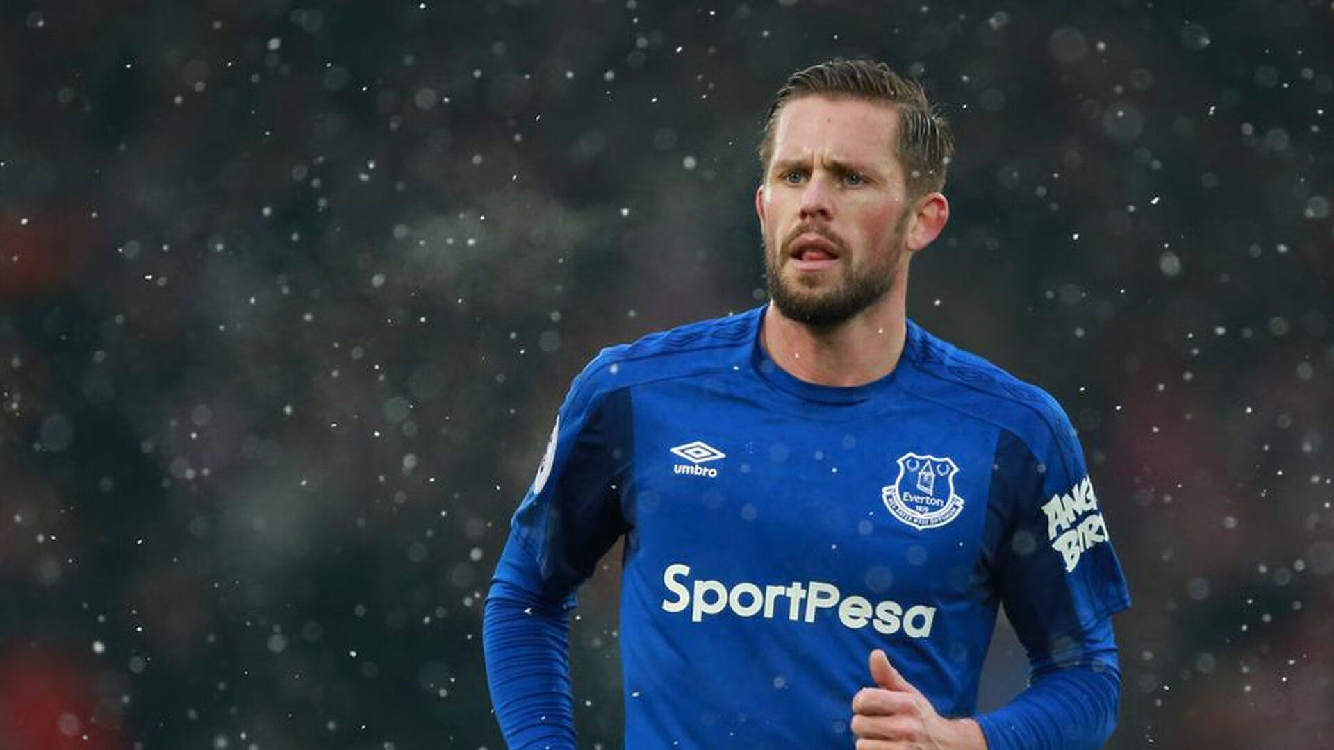 快船一波流击溃骑士，东契奇无解单打诠释超巨本色