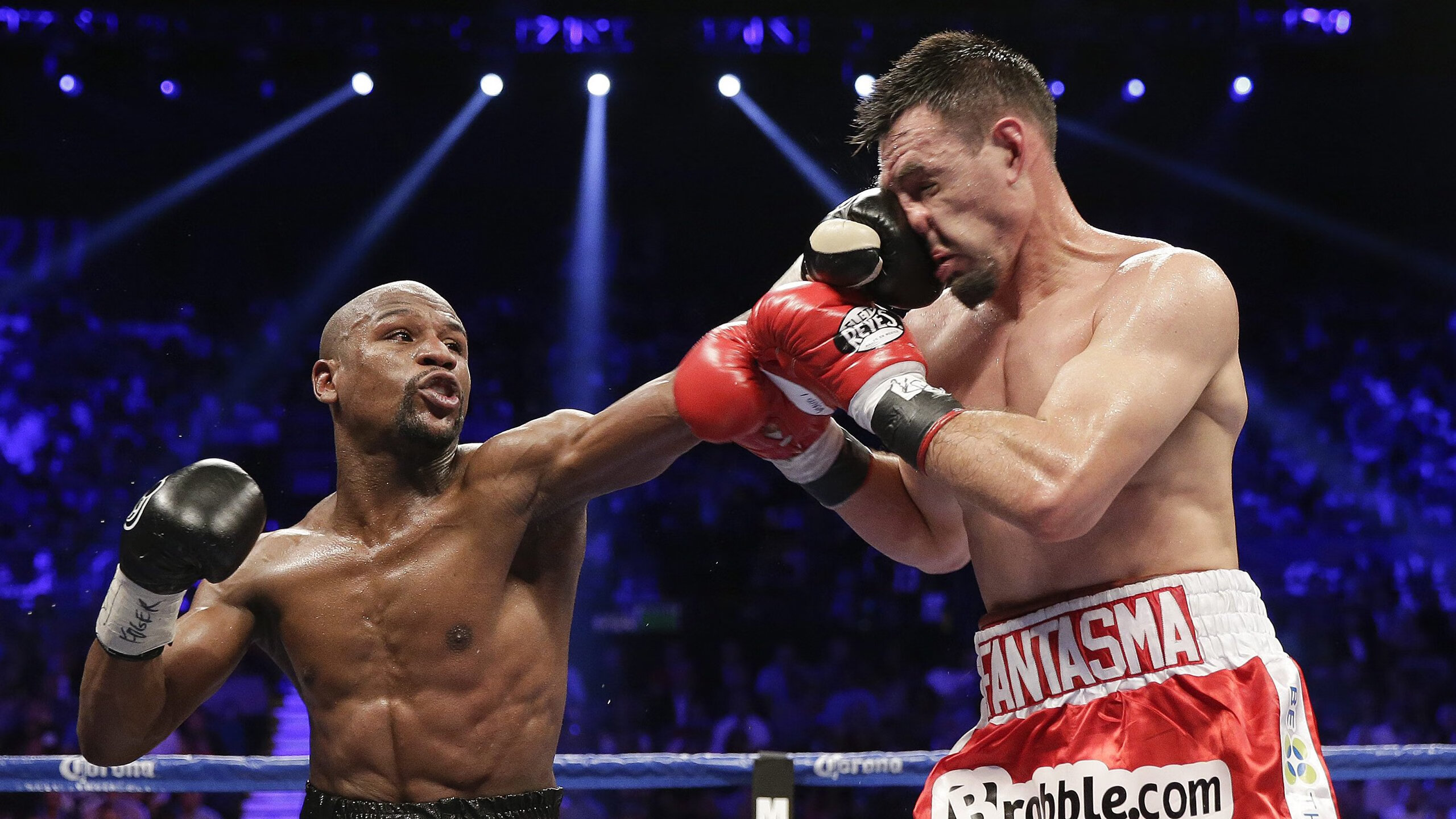 橙衣军团加时鏖战破敌，阿尔瓦雷斯一锤定音成关键先生